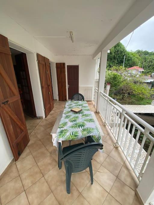 Maison En Bord De Mer A Trois Rivieres. Bagian luar foto
